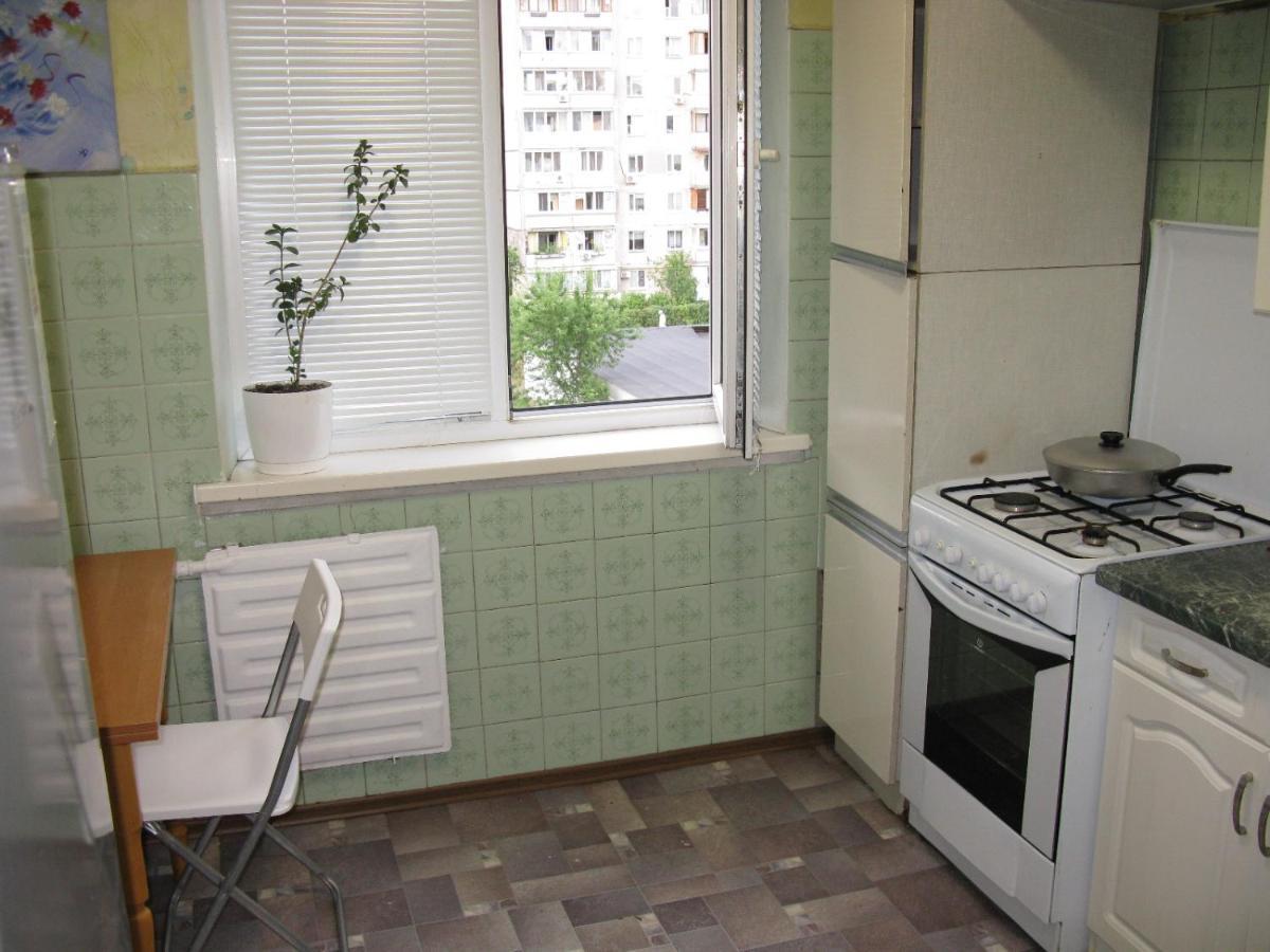 Двухкомнатная На Оболоне Kiev Extérieur photo